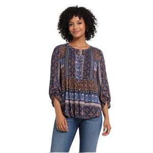 Daniel Rainn “Bilson” Pleated allover pattern 3/4 sleeve blouse, Xs